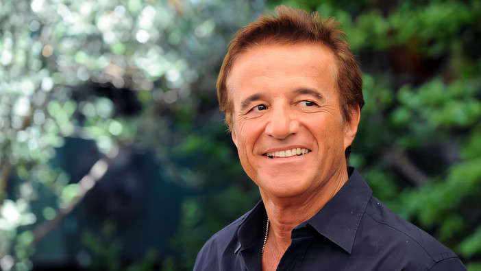 Christian De Sica ritira il premio "Alassio Cinema": il 28 luglio l’attore e regista sul palco di piazza Partigiani Christian De Sica ritira il premio "Alassio Cinema": il 28 luglio l’attore e regista sul palco di piazza Partigiani