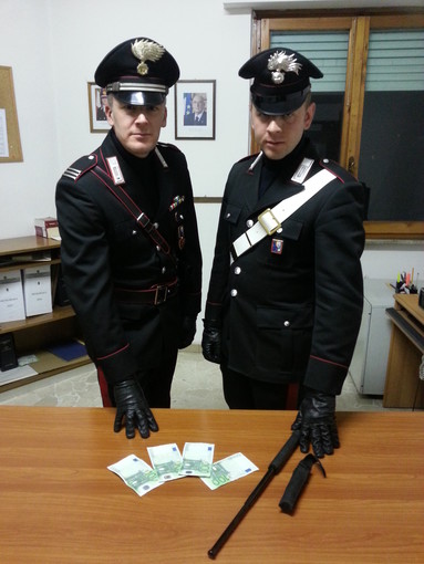 Val Bormida: quattro banconote da 100 euro false, arrestati due macedoni
