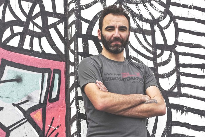 Loano, Alessandro Cona presenta il libro "Passato prossimo"