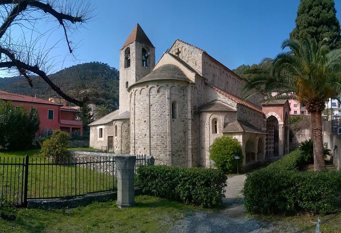 Noli, riaprono le porte di San Paragorio: visite guidate con i volontari della neo associazione Noli, riaprono le porte di San Paragorio: visite guidate con i volontari della neo associazione