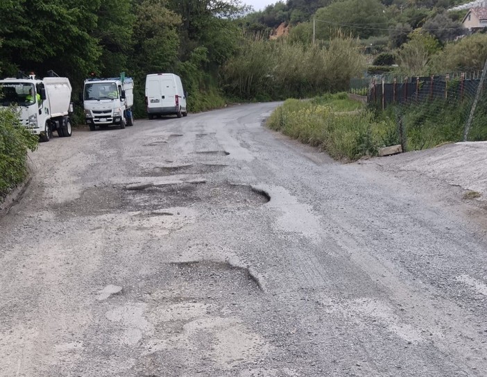 Roberto Tomatis (FdI): "Strade groviera a Bastia d’Albenga e l’amministrazione continua promettere miracoli per i prossimi cinque anni"