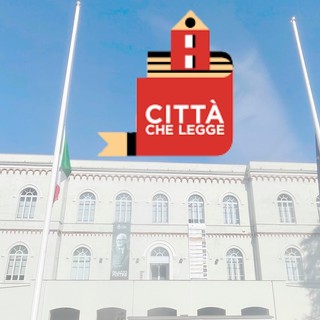 Cairo tra le 20 "Città che leggono" italiane: il sindaco Lambertini legge ai bambini