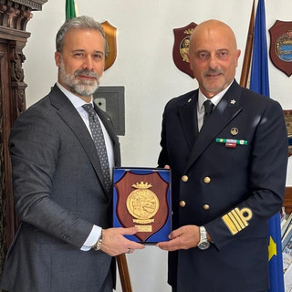 Savona, incontro istituzionale tra Capitaneria di Porto e i vertici di Confitarma Savona, incontro istituzionale tra Capitaneria di Porto e i vertici di Confitarma