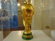 In foto la Coppa del mondo vinta nel 1982 dagli Azzurri In foto la Coppa del mondo vinta nel 1982 dagli Azzurri