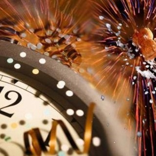 Guida al Capodanno savonese tra veglioni in piazza e ordinanze anti-botti