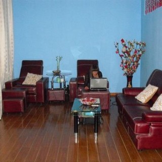 Chiusi due "Centri massaggi" ad Alassio e Savona per sfruttamento della prostituzione. Arrestate 4 persone