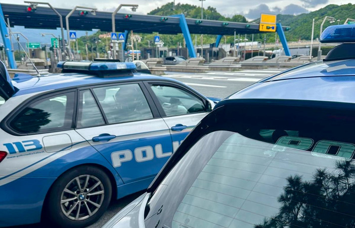 Ferragosto sicuro, intensificati i controlli in tutta la provincia: arresti e sequestri tra Savona e Alassio Ferragosto sicuro, intensificati i controlli in tutta la provincia: arresti e sequestri tra Savona e Alassio