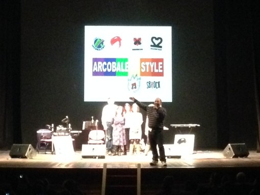 Le immagini del concerto al Chiabrera