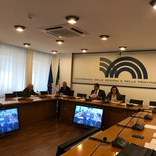 Edilizia residenziale pubblica, Toti: “Intesa regioni a riparto di 321 milioni”