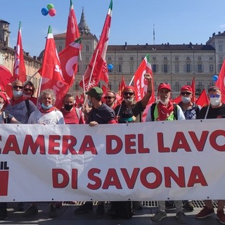 A Torino per difendere il lavoro. Cgil Savona: "Lavoratori da essenziali a dimenticati"