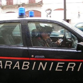 Pietra: scoperto dai carabinieri maniaco esibizionista