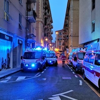 Le ambulanze della Croce Rossa di Vado e Quiliano sfilano per le strade dei due comuni per incoraggiare e ringraziare i cittadini (FOTO e VIDEO) Le ambulanze della Croce Rossa di Vado e Quiliano sfilano per le strade dei due comuni per incoraggiare e ringraziare i cittadini (FOTO e VIDEO)