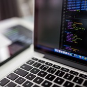 Albissola Marina, uno spazio gratuito per assistenza informatica e consulenza su tecnologie e intelligenza artificiale