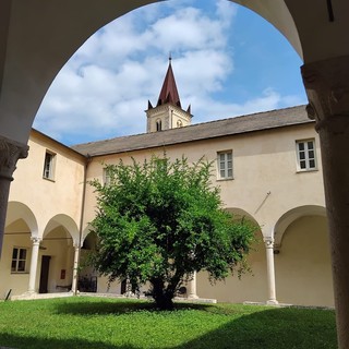 Il Mercante di Venezia ai Chiostri di Santa Caterina: Gli Zanni portano Shakespeare a Finalborgo