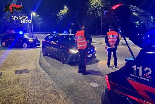 Controlli dei Carabinieri nel Savonese, un arresto e cinque denunce