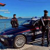 Non accetta la fine della relazione e prova ad entrare con la forza in casa: arrestato Non accetta la fine della relazione e prova ad entrare con la forza in casa: arrestato