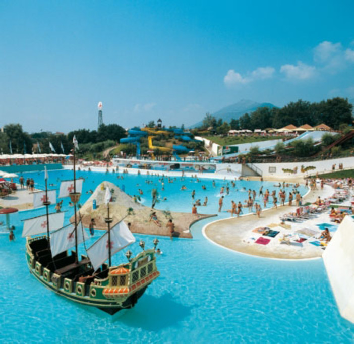 Il parco acquatico “Le Caravelle” è pronto per #unaltraestate Il parco acquatico “Le Caravelle” è pronto per #unaltraestate