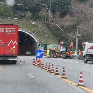 Autostrade, stop agli scambi di carreggiata durante il periodo natalizio sulle tratte liguri. Giampedrone: “Percorso positivo che prosegue”