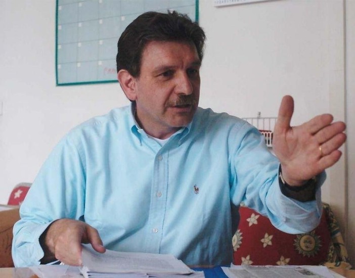 Capurro: “Ripensare alla politica energetica, serve una normativa nuova e una presa di coscienza diversa dopo quanto accaduto in Giappone” Capurro: “Ripensare alla politica energetica, serve una normativa nuova e una presa di coscienza diversa dopo quanto accaduto in Giappone”