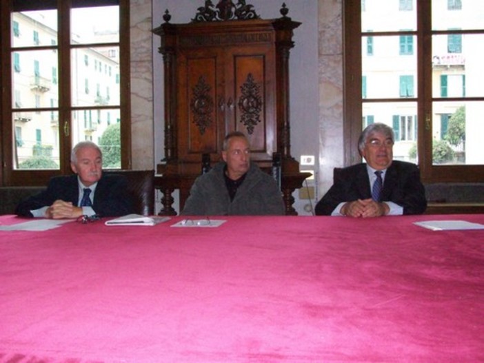 Savona: Comune e Ata lanciano insieme una campagna di sensibilizzazione per il problema dei rifiuti ingombranti