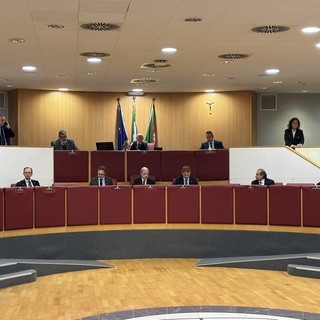 Il Consiglio Regionale approva la proposta del consigliere di Forza Italia Angelo Vaccarezza di onorare la memoria di don Gianni Baget Bozzo Il Consiglio Regionale approva la proposta del consigliere di Forza Italia Angelo Vaccarezza di onorare la memoria di don Gianni Baget Bozzo