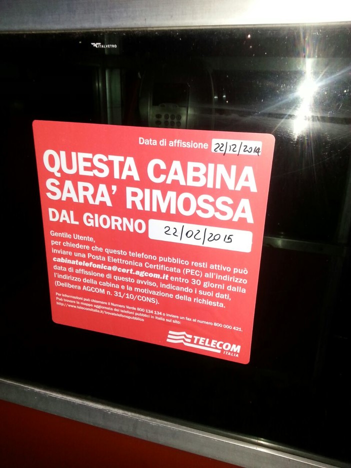 Da febbraio addio alle cabine telefoniche di Albenga Da febbraio addio alle cabine telefoniche di Albenga