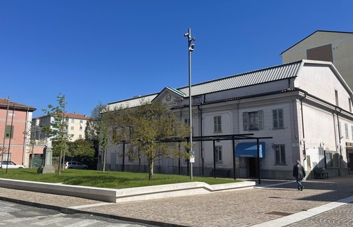 Rigenerazione urbana a Cairo: taglio del nastro per piazza Abba, già finanziato il secondo lotto