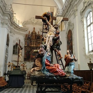 Savona, torna a nuova vita la cassa processionale del Venerdì Santo &quot;La Deposizione dalla Croce&quot;