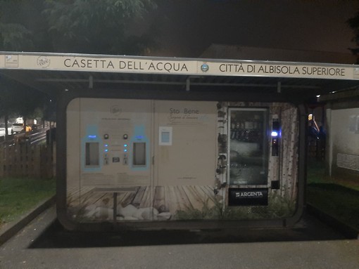 Vandalizzate le casette dell'acqua di Albisola: distributori fuori uso