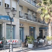 Alassio, primo cluster Covid in Liguria: quando la città del Muretto si svegliò nell'incubo della pandemia Alassio, primo cluster Covid in Liguria: quando la città del Muretto si svegliò nell'incubo della pandemia