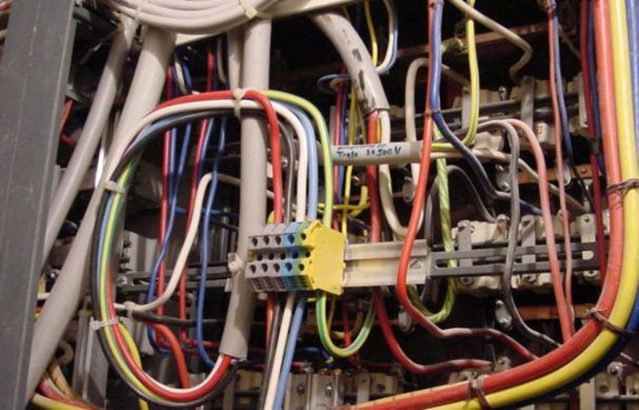 E-Distribuzione: controllo aereo delle linee elettriche in provincia di Savona