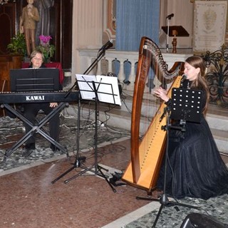 la pianista loanese Paola Arecco e l' arpista sanremese Claudia Murachelli