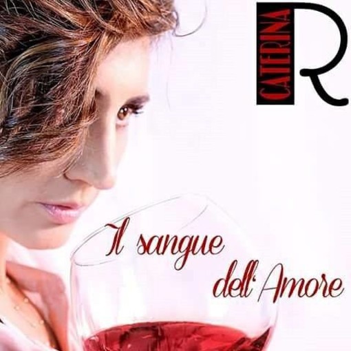 La cantautrice savonese Caterina R presenta "Il sangue dell'Amore" La cantautrice savonese Caterina R presenta "Il sangue dell'Amore"