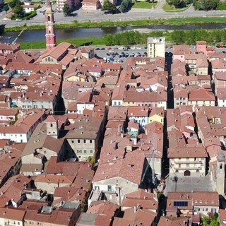 "M’illumino di Meno" a Cairo, il 16 febbraio luci spente per due ore "M’illumino di Meno" a Cairo, il 16 febbraio luci spente per due ore