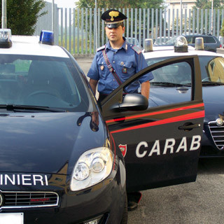 Truffa della ricarica: falso imprenditore raggira un tabaccaio di Cortemilia