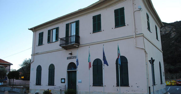 Cisano sul Neva, successo per la presentazione de “Il mediano di Mauthausen” Cisano sul Neva, successo per la presentazione de “Il mediano di Mauthausen”