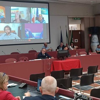 “Atefano”, la Provincia di Savona approva l'ordine del giorno che introduce il neologismo per i genitori che hanno perso un figlio