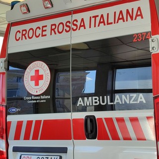 Ceriale, scontro tra moto e auto in via Romana: un ferito al Santa Corona
