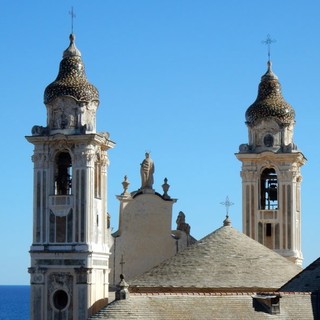 Laigueglia in lutto per Anna Massaia, storica maestra e mamma del sindaco Manfredi