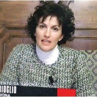 Lavori socialmente utili agli immigrati, il sindaco Caprioglio interviene a Matrix: "Un mezzo per sfatare lo stereotipo del bighellonaggio"