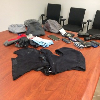 Rapinavono banche nel nord Italia fingedosi finanzieri: il Tribunale di Piacenza dispone il trattenimento in carcere della gang