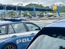 Droga, tassista abusivo e pullman sovraffollati. Il bilancio dei controlli della Polizia nella Riviera di Ponente Droga, tassista abusivo e pullman sovraffollati. Il bilancio dei controlli della Polizia nella Riviera di Ponente