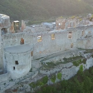 Visita guidata a Castel Govone, monumento simbolo di Finale Ligure