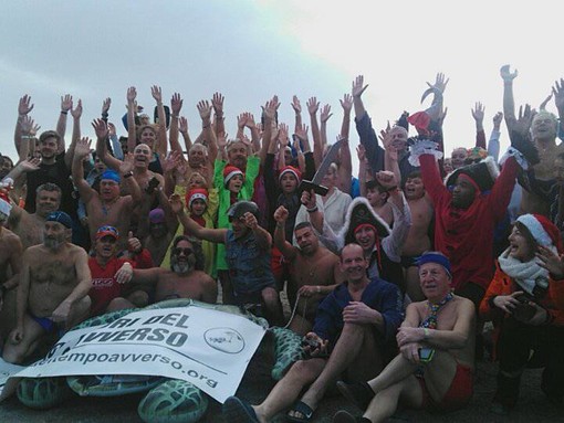 Loano, un 31° cimento invernale per 124 'coraggiosi' (FOTOGALLERY E VIDEO) Loano, un 31° cimento invernale per 124 'coraggiosi' (FOTOGALLERY E VIDEO)