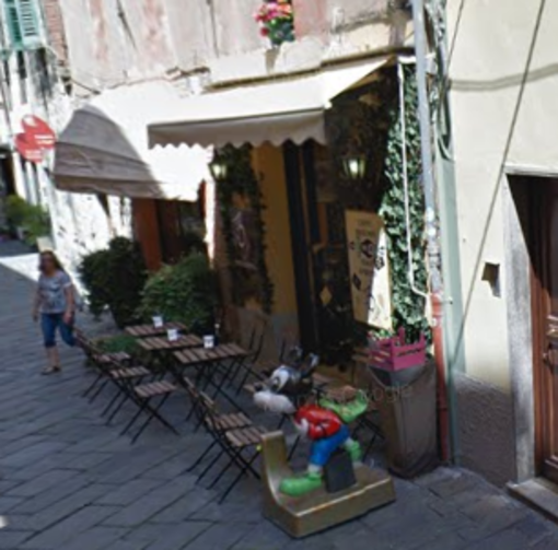 Albenga, 8 mila presenze al giorno per il Campionato di Ginnastica Artistica: l’opinione di un commerciante del Centro Storico Albenga, 8 mila presenze al giorno per il Campionato di Ginnastica Artistica: l’opinione di un commerciante del Centro Storico