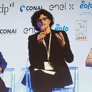 Mutamenti demografici, innovazione tecnologica e sociale e resilienza: Caprioglio relatrice al congresso Anci con Raggi e Appendino Mutamenti demografici, innovazione tecnologica e sociale e resilienza: Caprioglio relatrice al congresso Anci con Raggi e Appendino