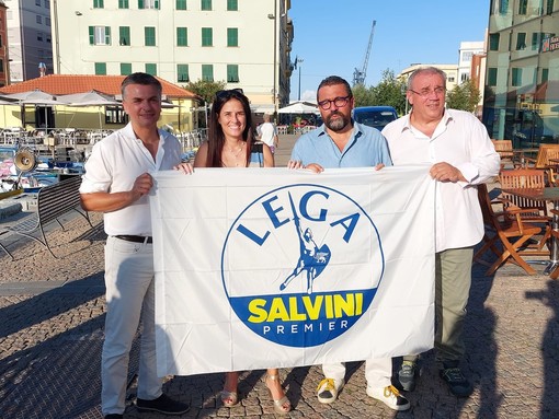 Da sinistra verso destra: gli onorevoli Rixi e Foscolo, i senatori Ripamonti e Bruzzone Da sinistra verso destra: gli onorevoli Rixi e Foscolo, i senatori Ripamonti e Bruzzone