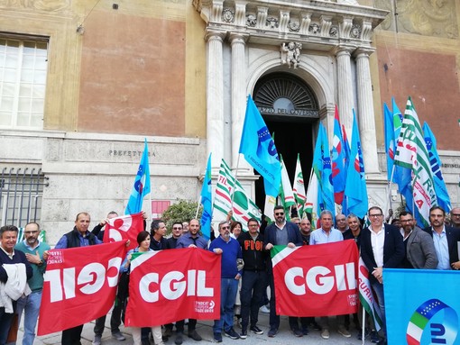 Tim, mercoledì 23 febbraio sciopero contro lo scorporo dell'azienda: presidio a Genova alle 10 sotto la Prefettura