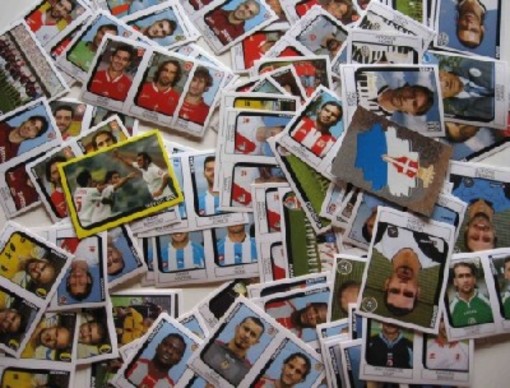 Da venerdì in edicola l'album di figurine di Loano