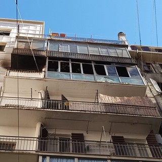 Incendio di via Venezia a Savona, la titolare del "Bar Mina": "Interdetti pure i nostri servizi igienici, per i clienti e per noi un disagio"